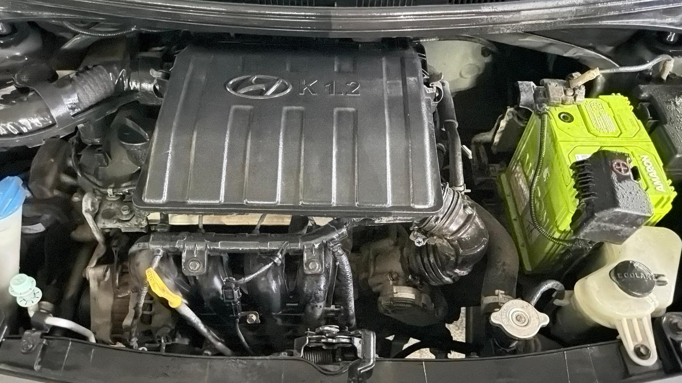 2018 Hyundai Grand i10 SPORTZ 1.2 KAPPA VTVT, Petrol, Manual, 93,659 km, Engine View