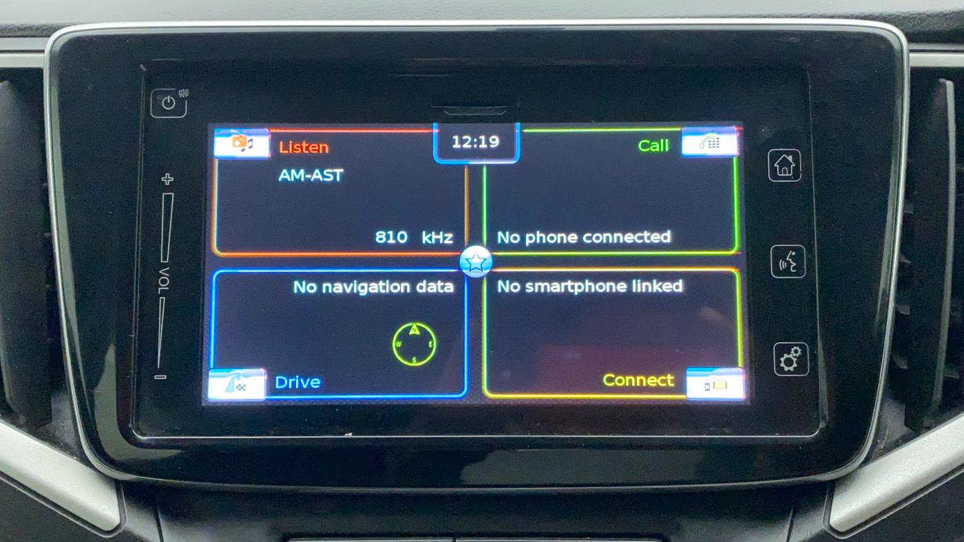 2016 Maruti Baleno ALPHA PETROL 1.2, Petrol, Manual, 81,411 km, Infotainment System