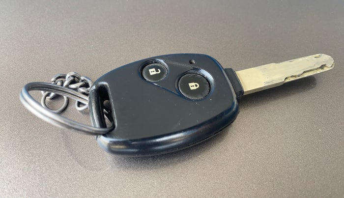 2016 Honda Amaze 1.2L I-VTEC VX, Petrol, Manual, 23,030 km, Key Close Up