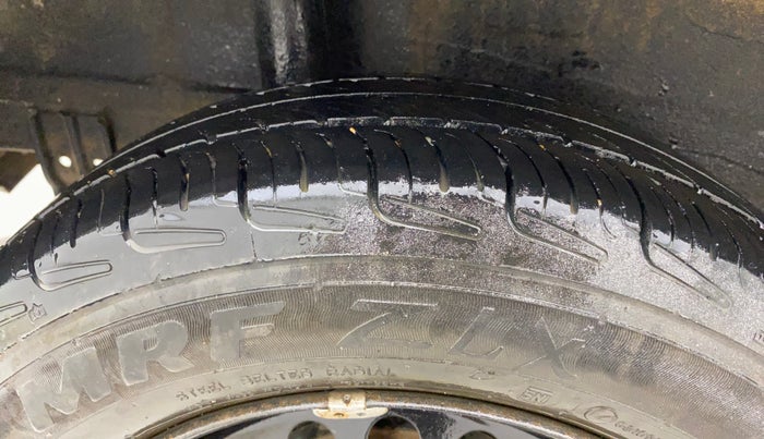 2020 Maruti S PRESSO VXI CNG, CNG, Manual, 1,26,387 km, Right Rear Tyre Tread