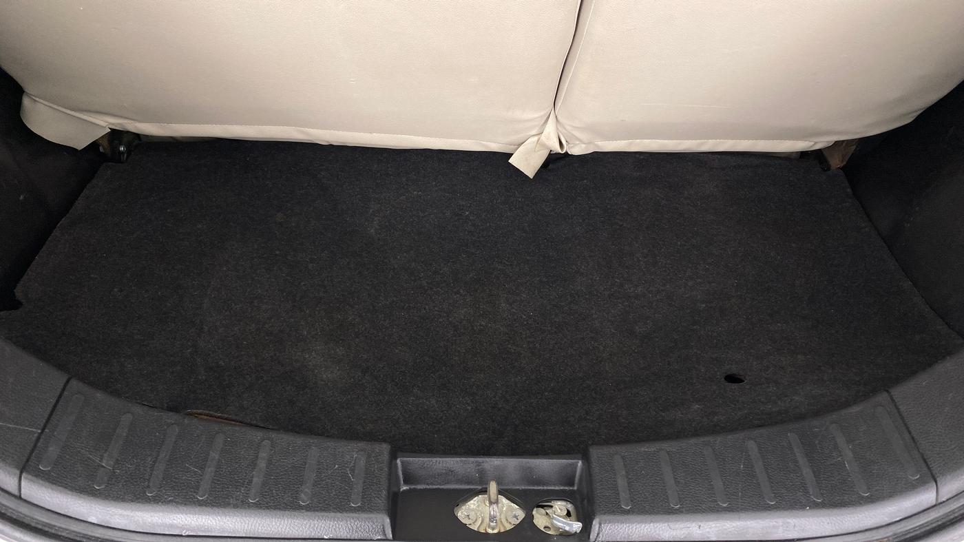 2017 Maruti Wagon R 1.0 VXI, Petrol, Manual, Boot Inside