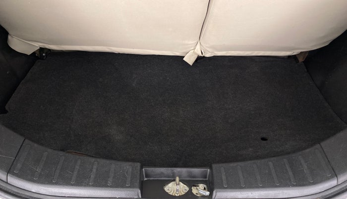 2017 Maruti Wagon R 1.0 VXI, Petrol, Manual, Boot Inside