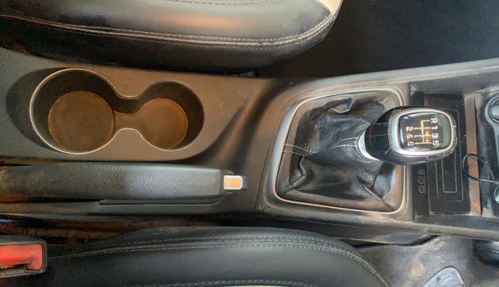 2019 Hyundai Verna 1.6 SX (O) CRDI MT, Diesel, Manual, 68,732 km, Gear Lever