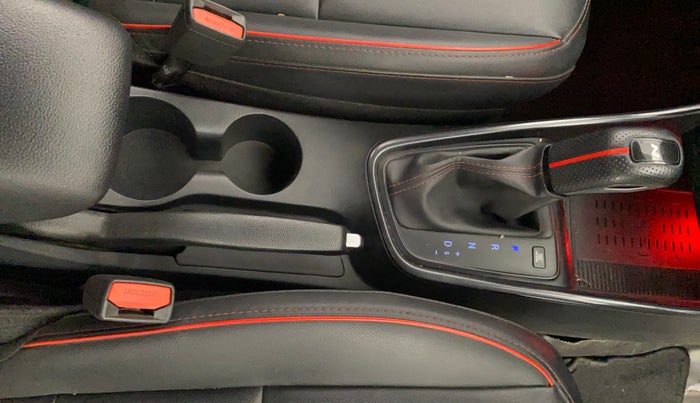 2022 Hyundai NEW I20 N LINE N8 1.0 TURBO GDI DCT, Petrol, Automatic, 66,472 km, Gear Lever