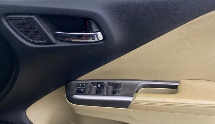2015 Honda City 1.5L I-VTEC VX, Petrol, Manual, 81,621 km, Driver Side Door Panels Control
