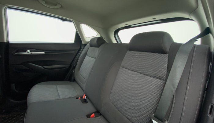 2019 KIA SELTOS HTK 1.5 PETROL, Petrol, Manual, 39,585 km, Right Side Rear Door Cabin