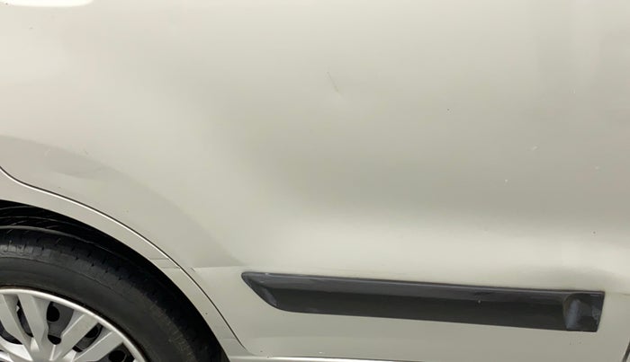 2018 Maruti Wagon R 1.0 LXI, CNG, Manual, 63,841 km, Right rear door - Slightly dented