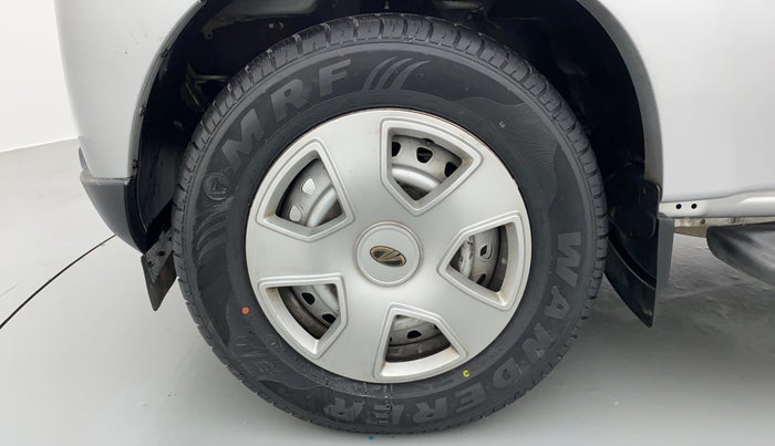 2017 Mahindra Scorpio S4+Intelli Hybrid 2WD, Diesel, Manual, 45,482 km, Left Front Wheel