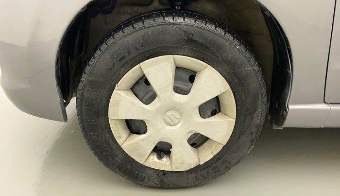 2013 Maruti A Star VXI, CNG, Manual, 53,325 km, Left Front Wheel