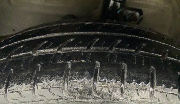 2013 Maruti A Star VXI, CNG, Manual, 53,325 km, Left Front Tyre Tread