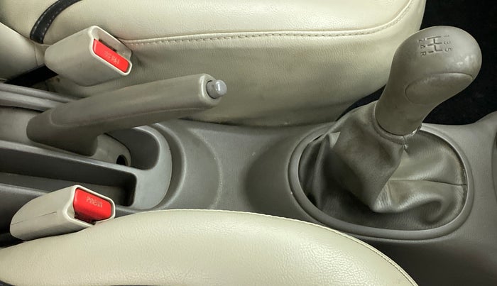 2015 Renault Pulse RXL ABS DIESEL, Diesel, Manual, 79,731 km, Gear Lever