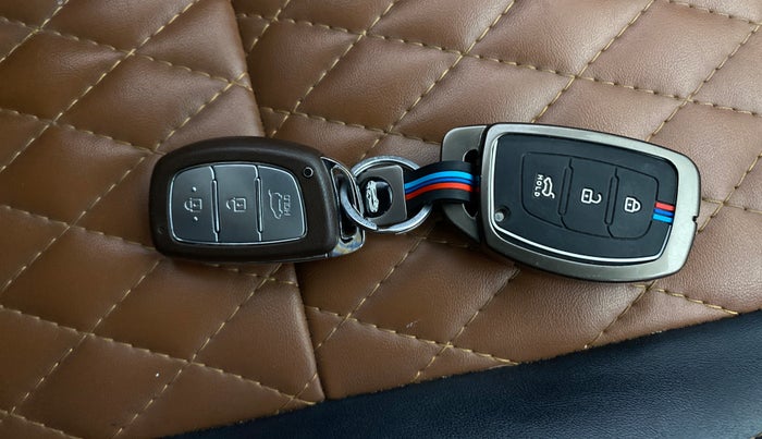 2019 Hyundai Creta SX AT 1.6 PETROL, Petrol, Automatic, 26,027 km, Key Close Up