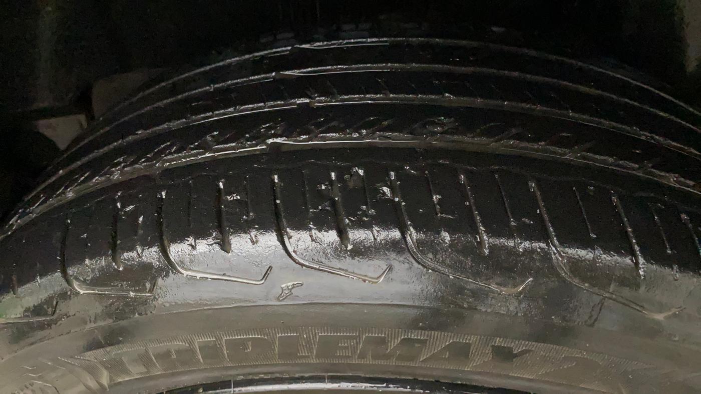 2023 Maruti FRONX DELTA PLUS 1.2MT, Petrol, Manual, 46,621 km, Left Rear Tyre Tread