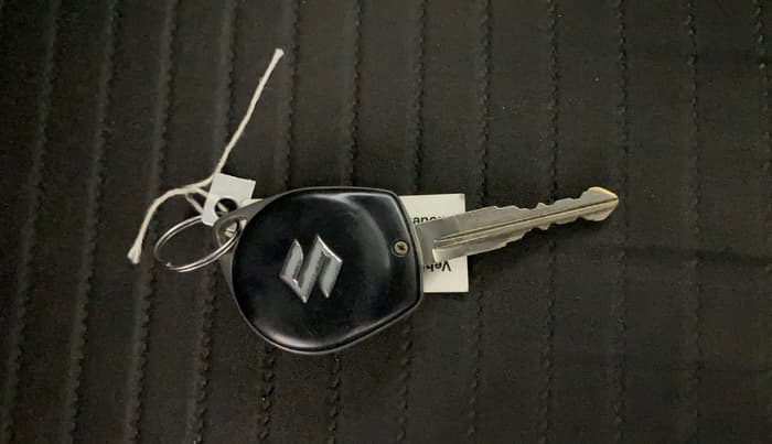 2023 Maruti FRONX DELTA PLUS 1.2MT, Petrol, Manual, 46,621 km, Key Close Up