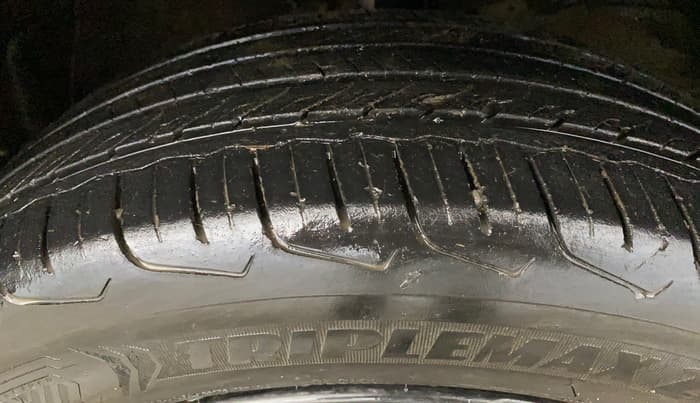 2023 Maruti FRONX DELTA PLUS 1.2MT, Petrol, Manual, 46,621 km, Right Front Tyre Tread