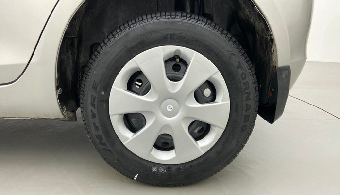 2014 Maruti Swift VDI, Diesel, Manual, 1,02,991 km, Left Rear Wheel