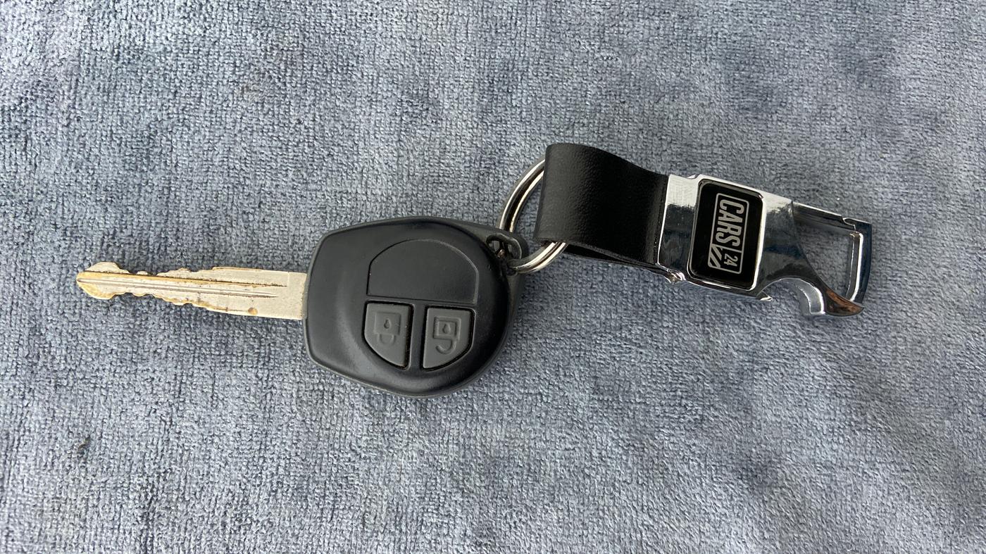 2014 Maruti Swift VDI, Diesel, Manual, 1,02,991 km, Key Close Up