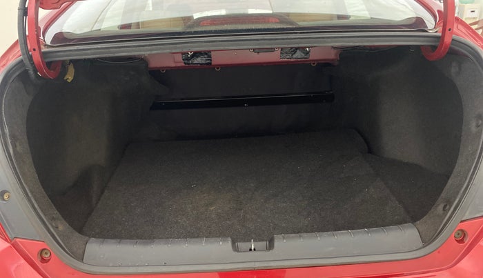 2019 Honda Civic 1.6L I-DTEC VX MT, Diesel, Manual, 78,454 km, Boot Inside