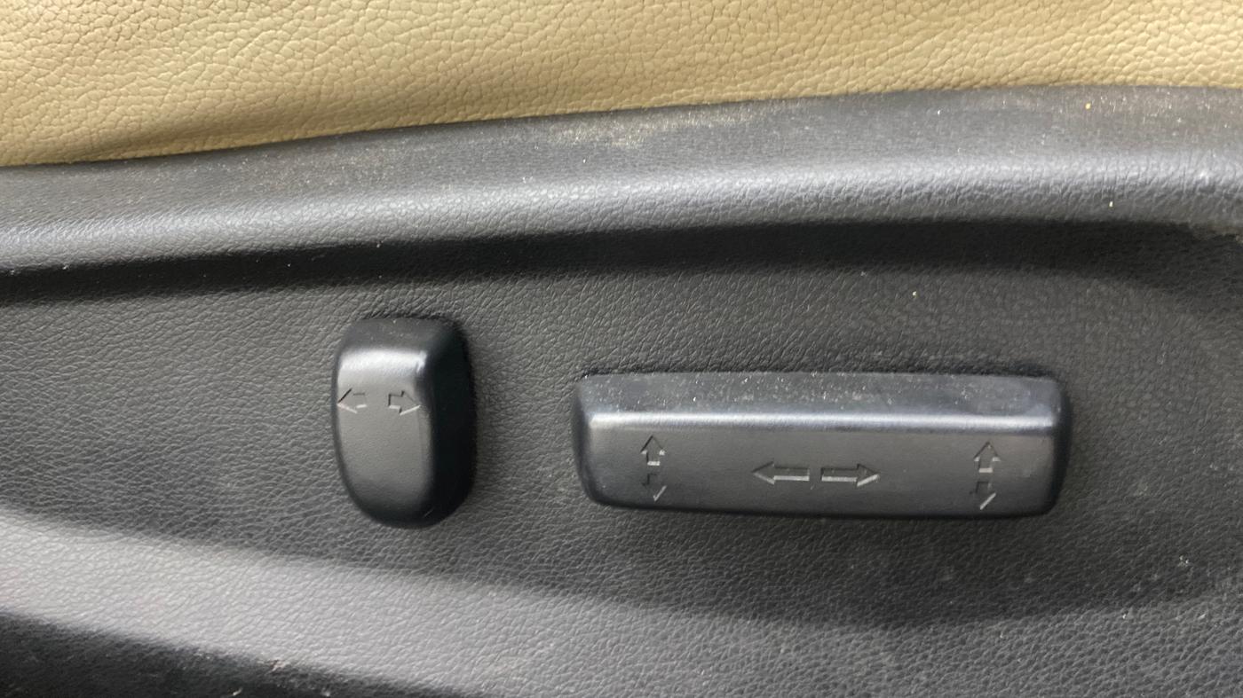 2019 Honda Civic 1.6L I-DTEC VX MT, Diesel, Manual, 78,454 km, Driver Side Adjustment Panel