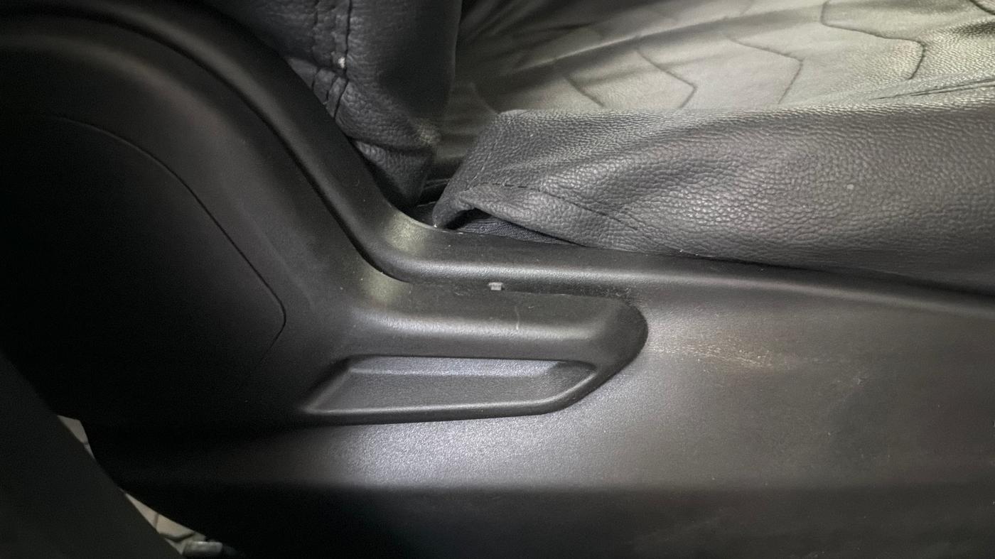 2021 Tata NEXON XM SUNROOF PETROL, Petrol, Manual, 24,527 km, Driver Side Adjustment Panel