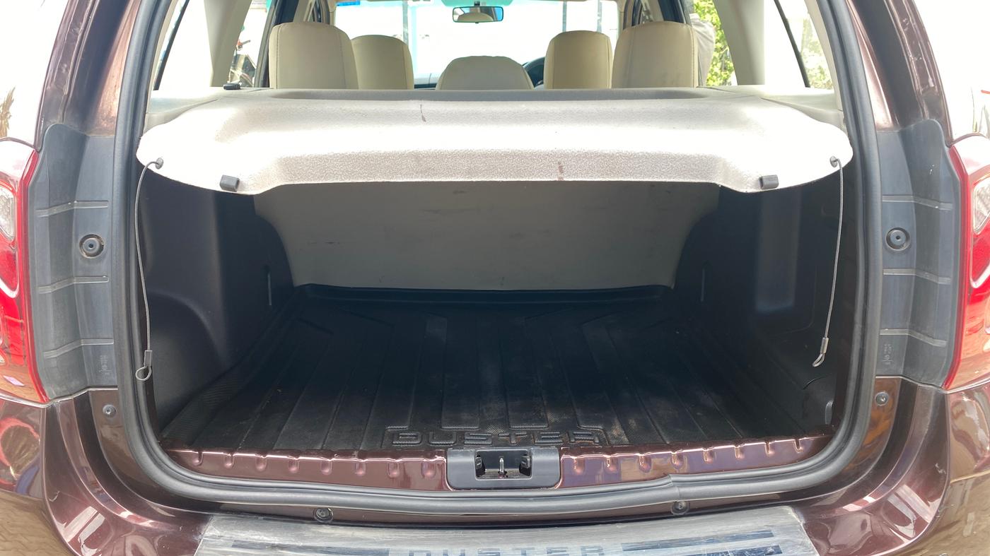 2021 Renault Duster RXZ 1.3 TURBO PETROL MT, Petrol, Manual, 2,544 km, Boot Inside
