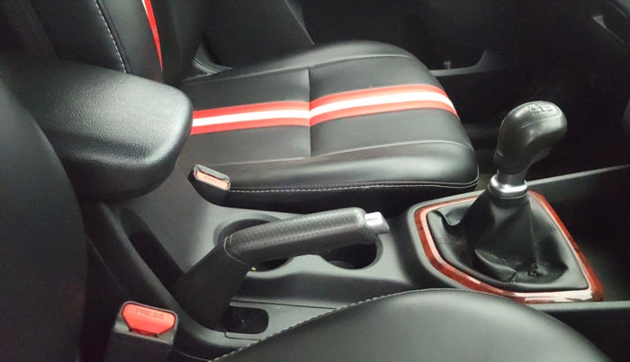 2017 Hyundai Creta SX PLUS 1.6 DIESEL, Diesel, Manual, 1,20,845 km, Gear Lever