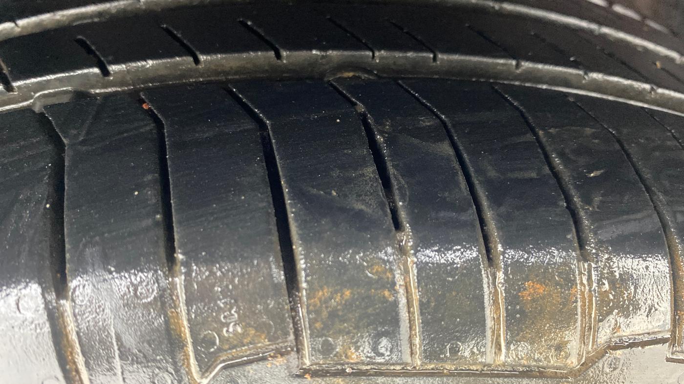 2014 Honda Amaze 1.2L I-VTEC S, Petrol, Manual, 75,439 km, Right Rear Tyre Tread