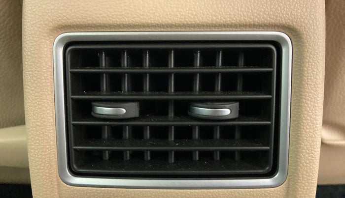 2021 Volkswagen Vento HIGHLINE 1.0L TSI AT, Petrol, Automatic, 16,565 km, Rear AC Vents