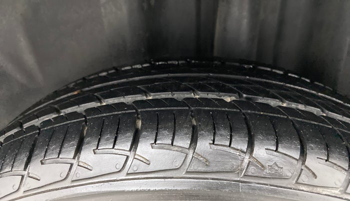 2021 Volkswagen Vento HIGHLINE 1.0L TSI AT, Petrol, Automatic, 16,565 km, Left Rear Tyre Tread