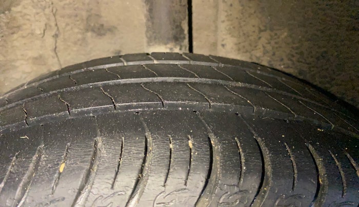 2021 Tata ALTROZ XZ PETROL, Petrol, Manual, 52,564 km, Left Rear Tyre Tread