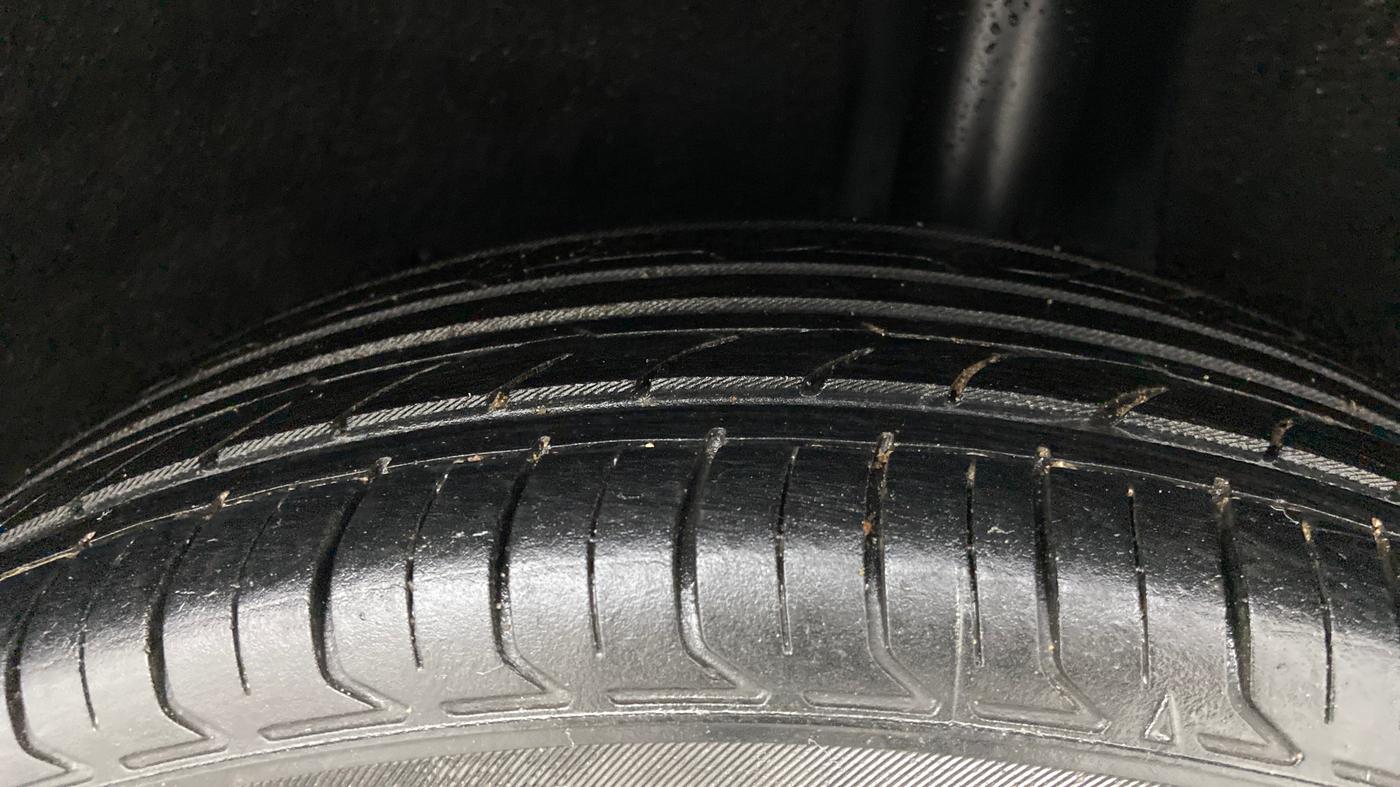2016 Maruti Baleno DELTA PETROL 1.2, Petrol, Manual, 89,422 km, Left Rear Tyre Tread