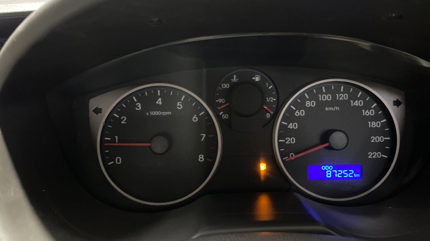 2013 Hyundai i20 SPORTZ 1.2, Petrol, Manual, 87,241 km, Odometer Image