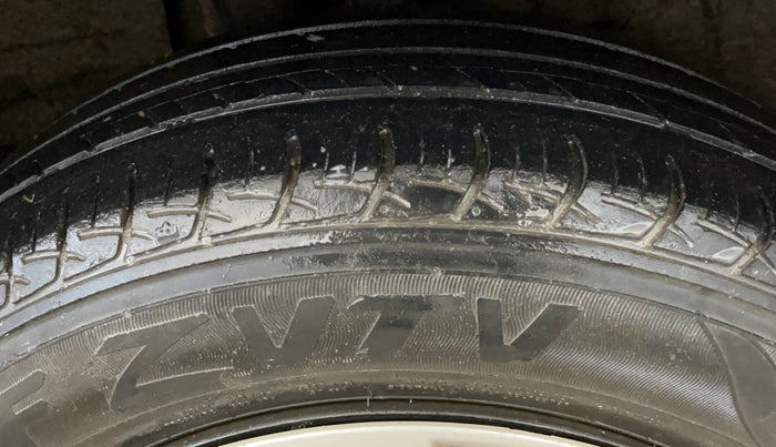 2018 Maruti Baleno DELTA PETROL 1.2, Petrol, Manual, 53,275 km, Right Rear Tyre Tread