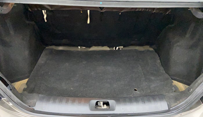 2015 Maruti Swift Dzire VDI ABS, Diesel, Manual, 51,633 km, Boot Inside
