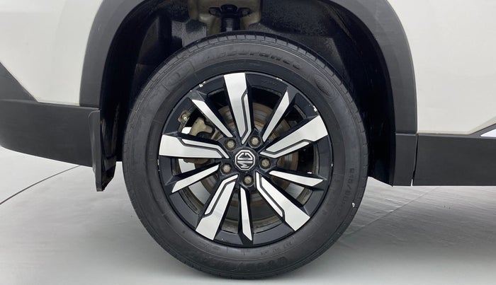 2019 MG HECTOR SHARP DCT PETROL, CNG, Automatic, 58,575 km, Right Rear Wheel