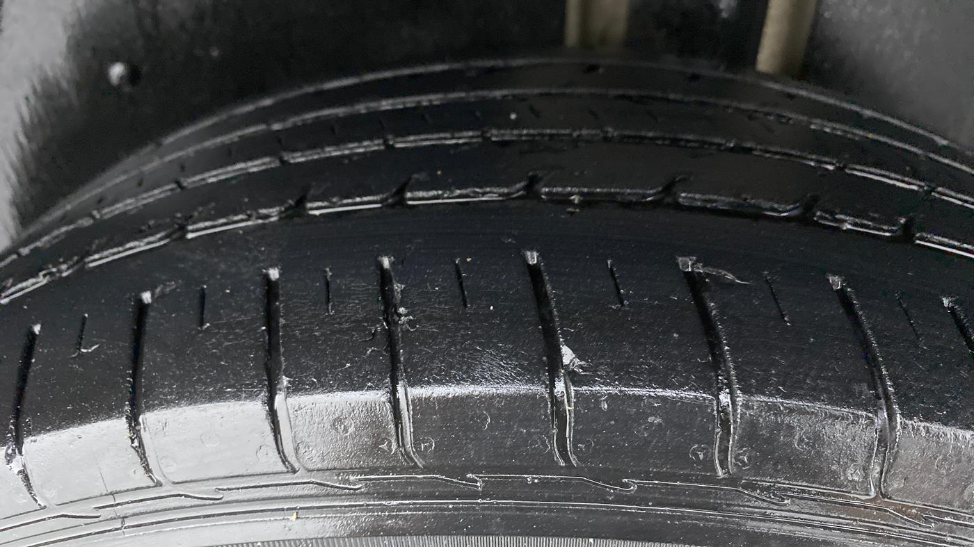 2019 MG HECTOR SHARP DCT PETROL, CNG, Automatic, 58,575 km, Left Rear Tyre Tread