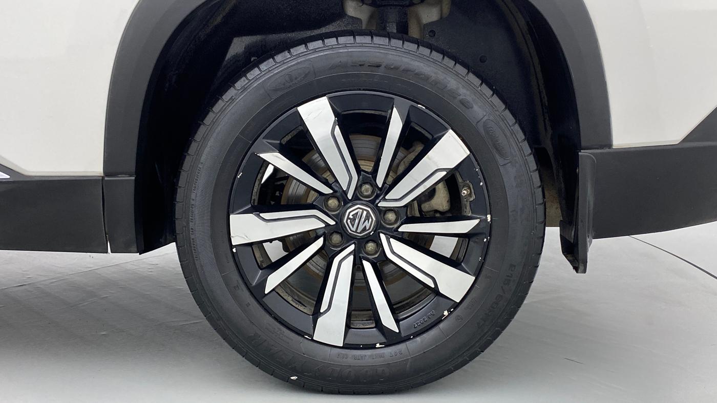 2019 MG HECTOR SHARP DCT PETROL, CNG, Automatic, 58,575 km, Left Rear Wheel