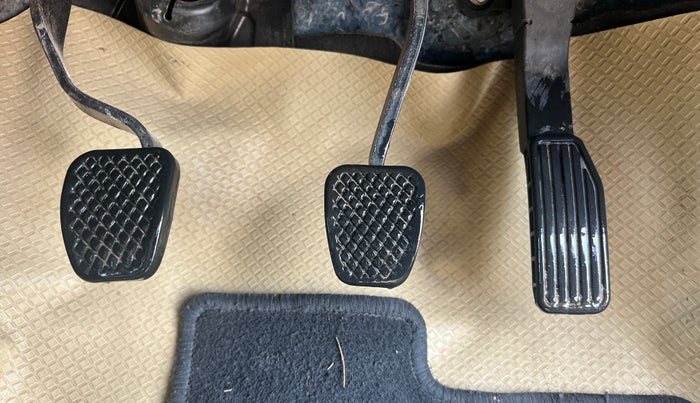 2017 Honda Jazz 1.5L I-DTEC VX, Diesel, Manual, 74,738 km, Pedals