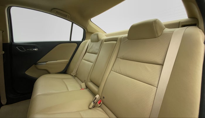 2017 Honda City VX MT PETROL, Petrol, Manual, 24,662 km, Right Side Rear Door Cabin