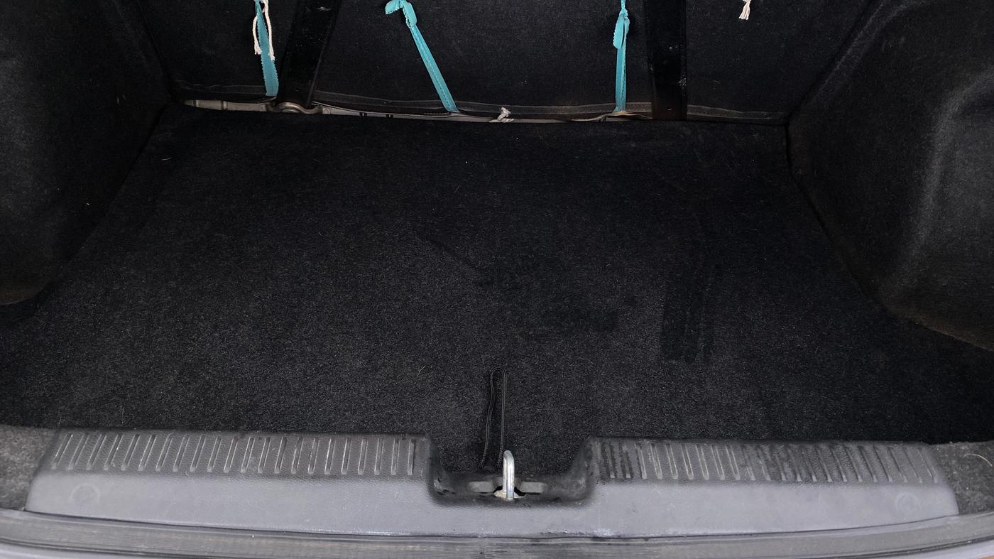 2017 Maruti Dzire VDI, Diesel, Manual, 88,493 km, Boot Inside