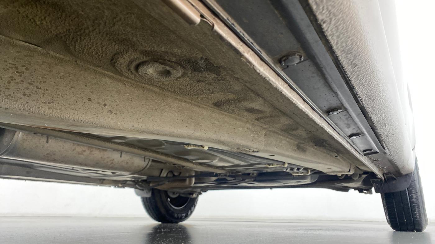 2017 Maruti Dzire VDI, Diesel, Manual, 88,493 km, Right Side Underbody
