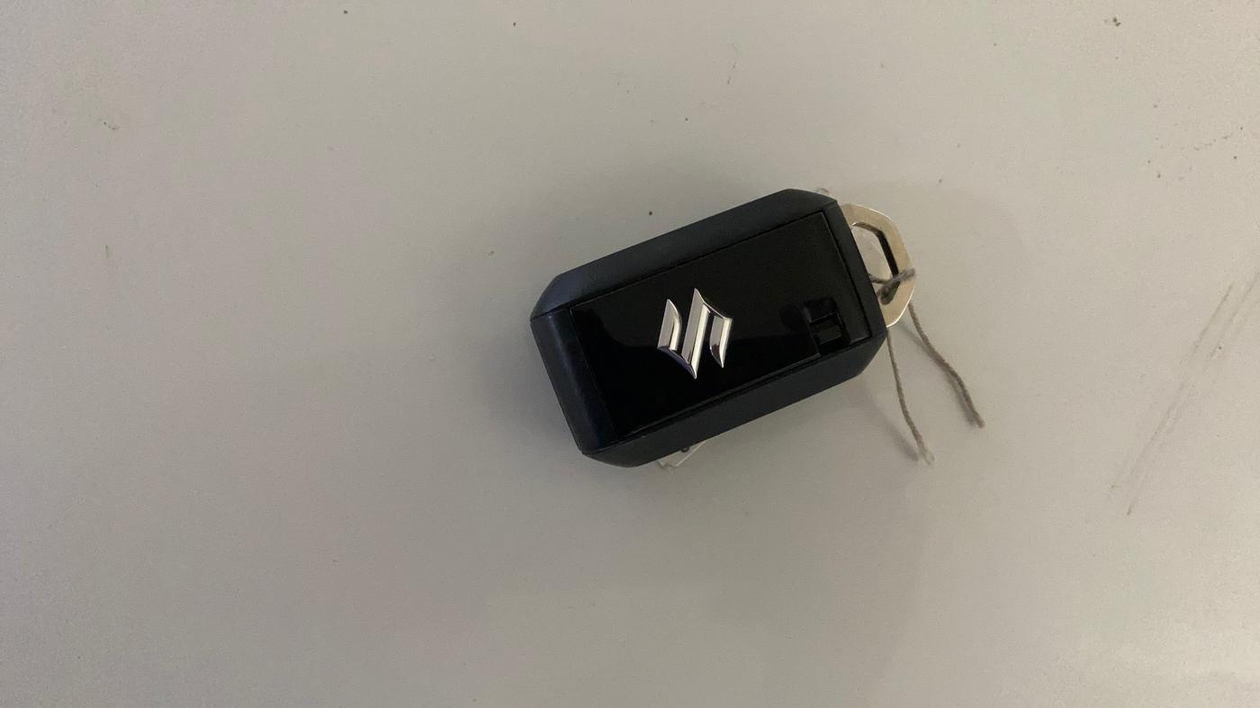 2023 Maruti Baleno  ZETA CNG 1.2L, CNG, Manual, 70,473 km, Key Close Up