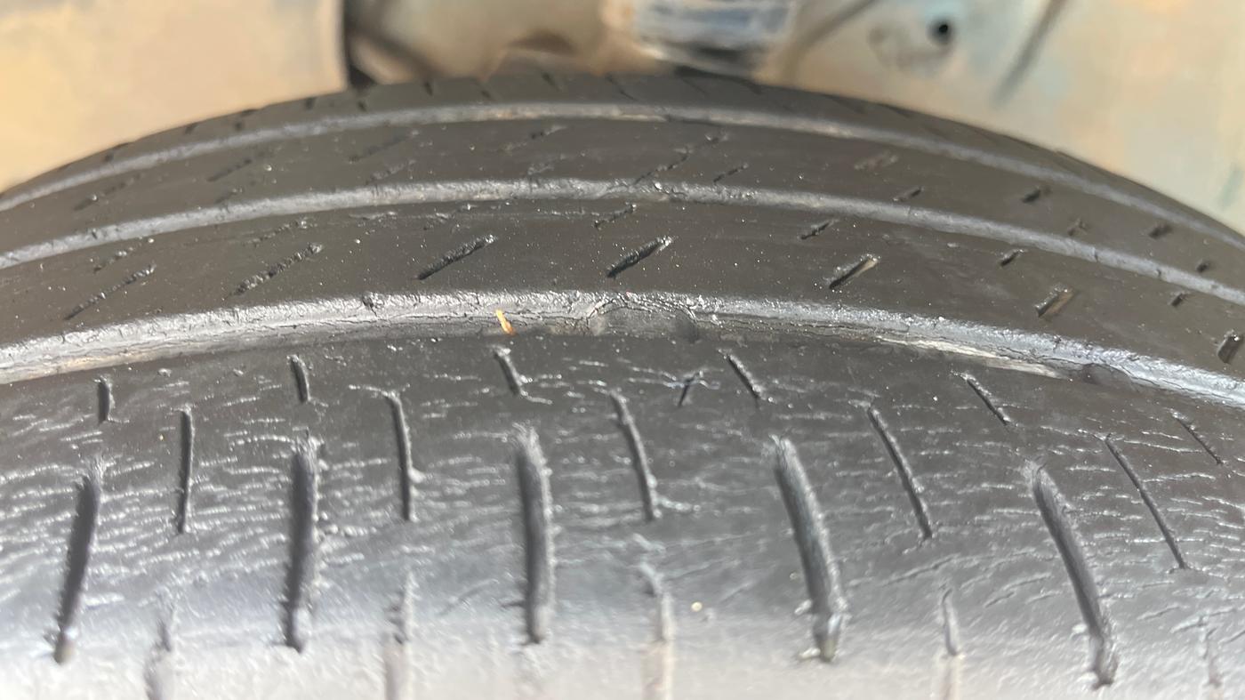 2019 Maruti IGNIS DELTA 1.2, Petrol, Manual, 41,040 km, Left Front Tyre Tread