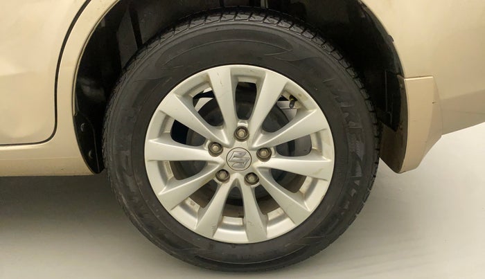 2015 Maruti Ertiga ZXI, Petrol, Manual, 48,427 km, Left Rear Wheel