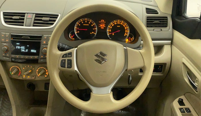 2015 Maruti Ertiga ZXI, Petrol, Manual, 48,427 km, Steering Wheel Close Up