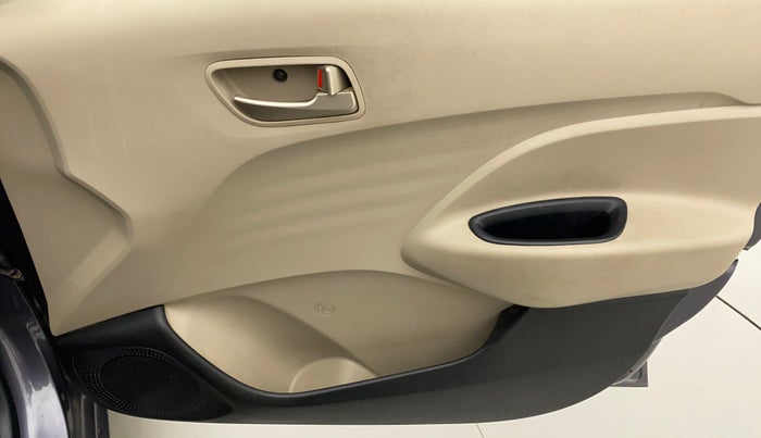 2019 Hyundai NEW SANTRO SPORTZ MT, Petrol, Manual, 41,083 km, Driver Side Door Panels Control