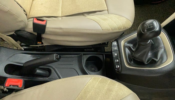 2019 Hyundai NEW SANTRO SPORTZ MT, Petrol, Manual, 41,083 km, Gear Lever