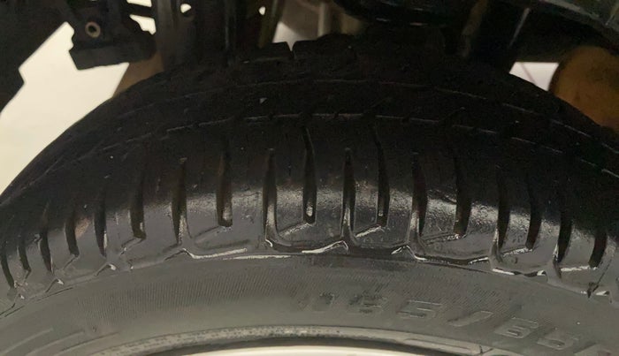 2016 Maruti Alto K10 VXI AMT, Petrol, Automatic, 67,618 km, Right Rear Tyre Tread