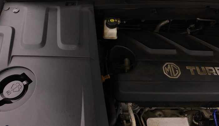 2022 MG HECTOR SHARP PRO 1.5 TURBO MT PETROL, Petrol, Manual, 13,094 km, Engine View - Right