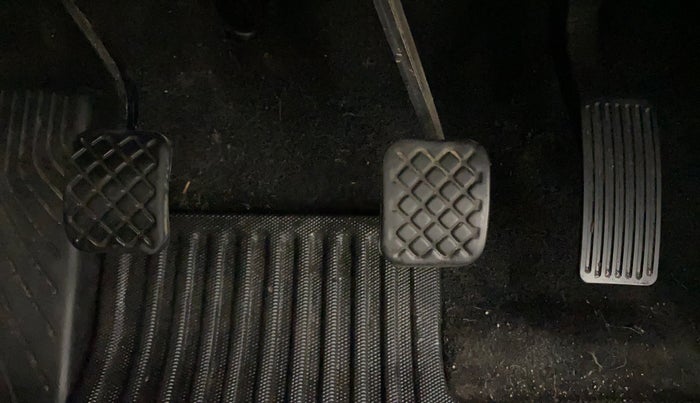 2022 MG HECTOR SHARP PRO 1.5 TURBO MT PETROL, Petrol, Manual, 13,094 km, Pedals